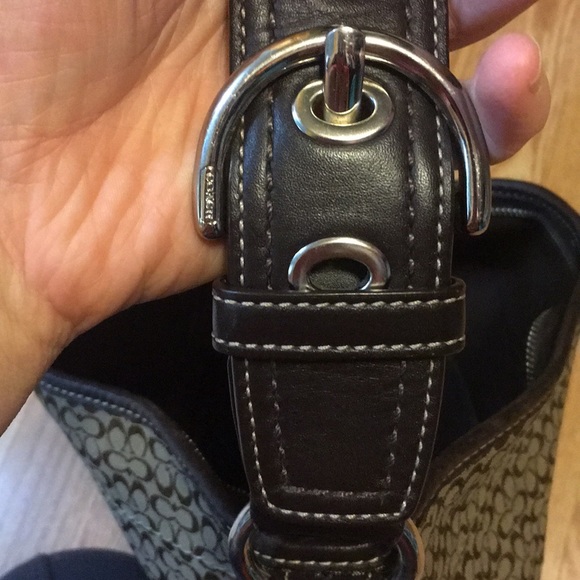 Authentic Coach Brown Hobo Bag - Picture 5 of 8